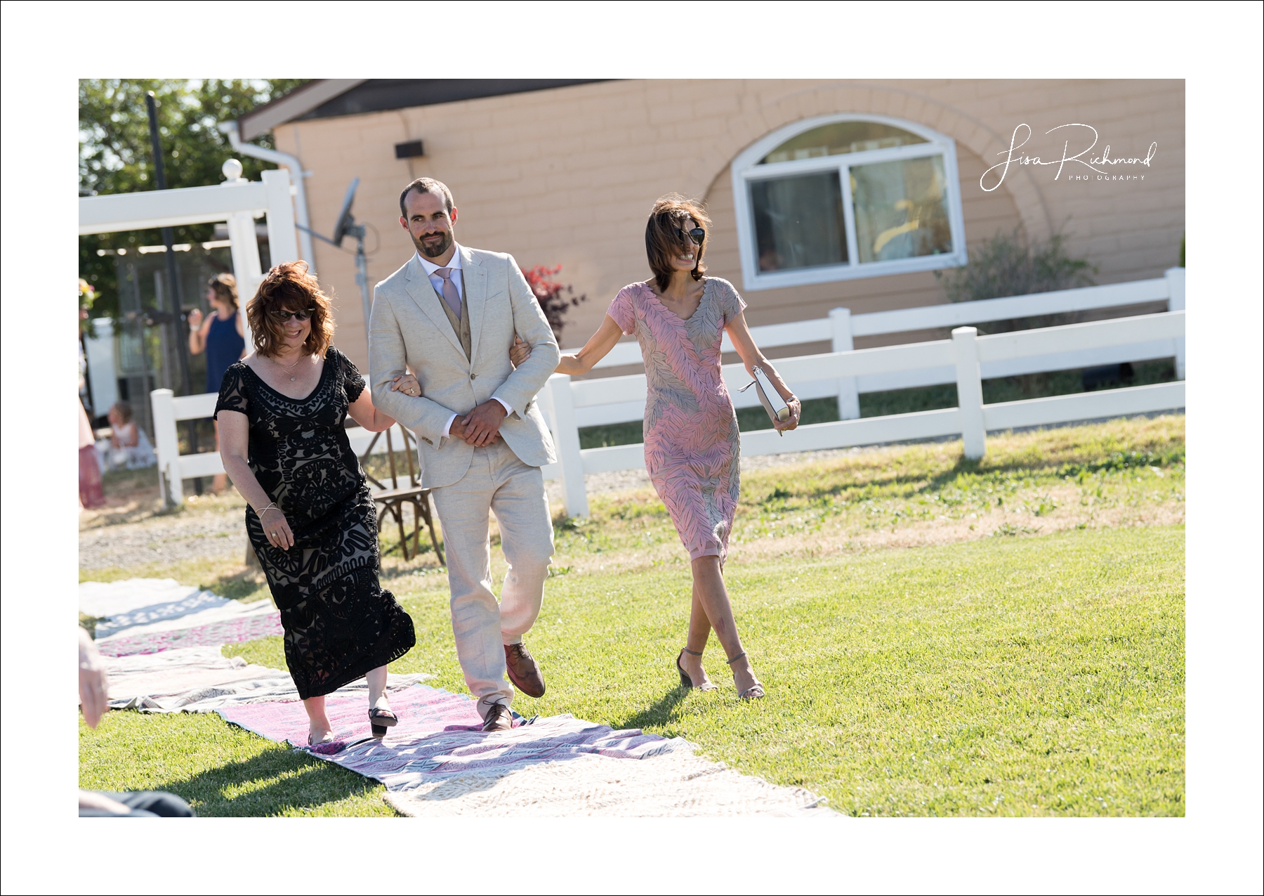 Tim and Amy &#8211; a wedding FULL of heart!