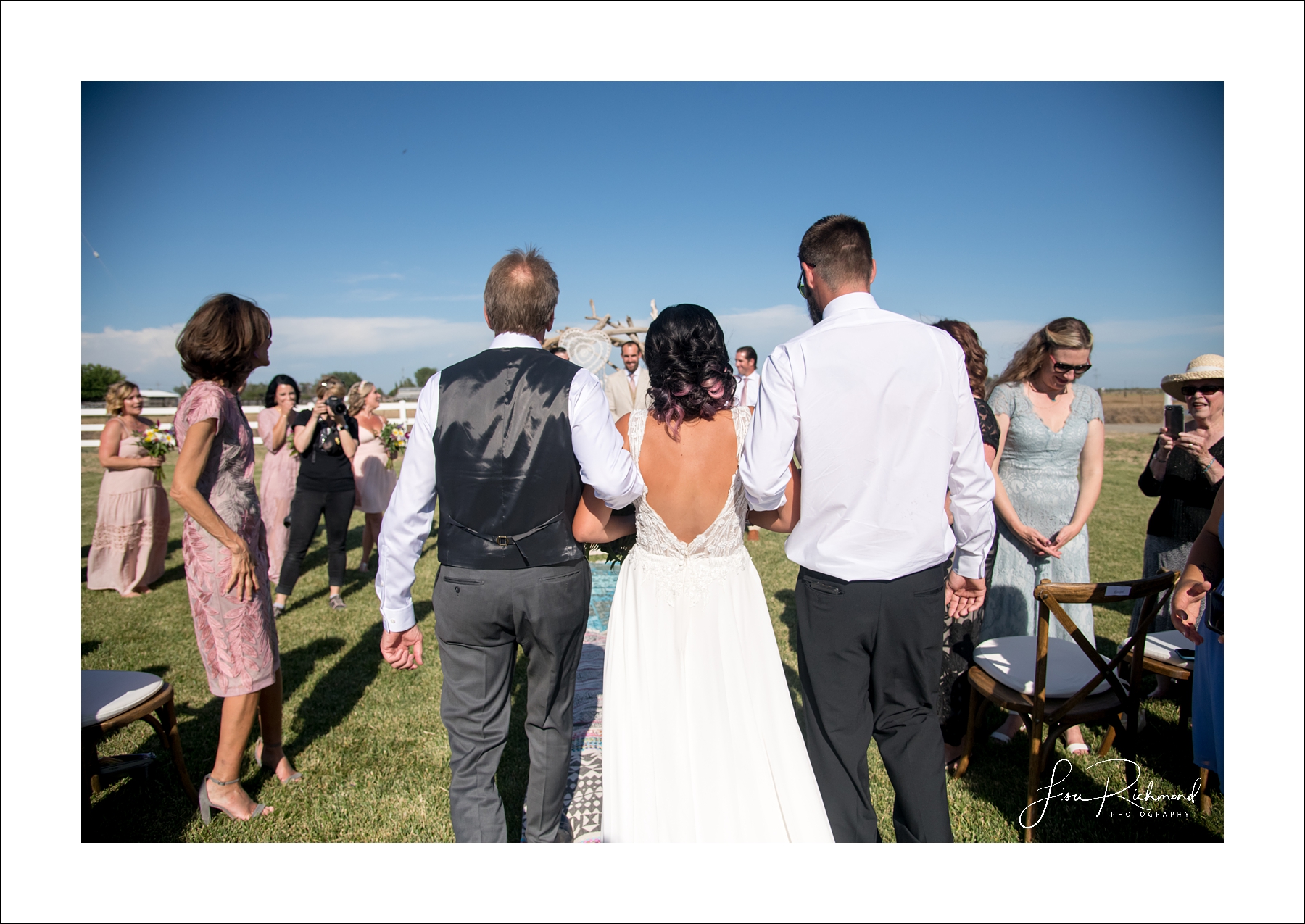 Tim and Amy &#8211; a wedding FULL of heart!