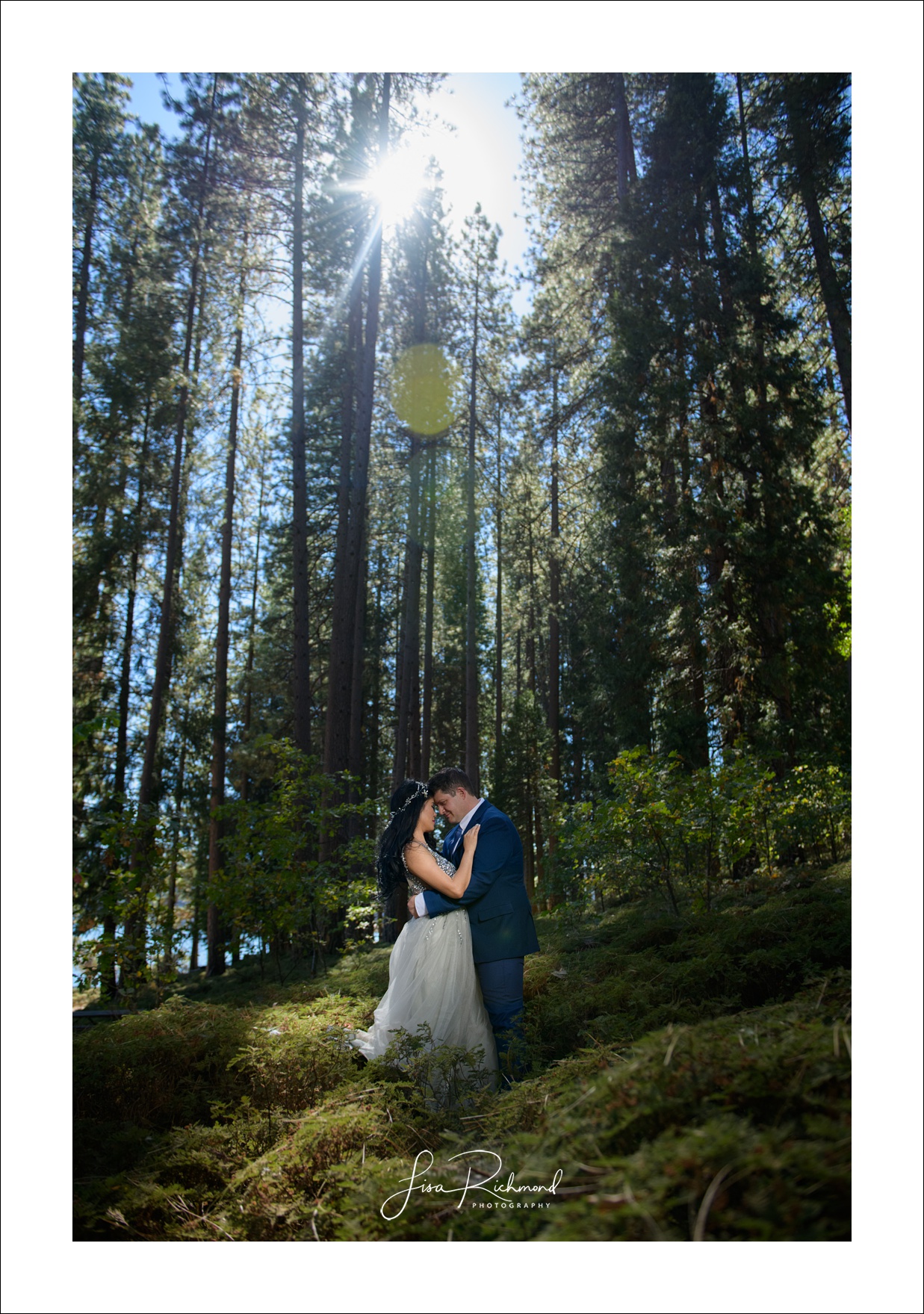 Jamie and Josh get married at Jenkinson Lake