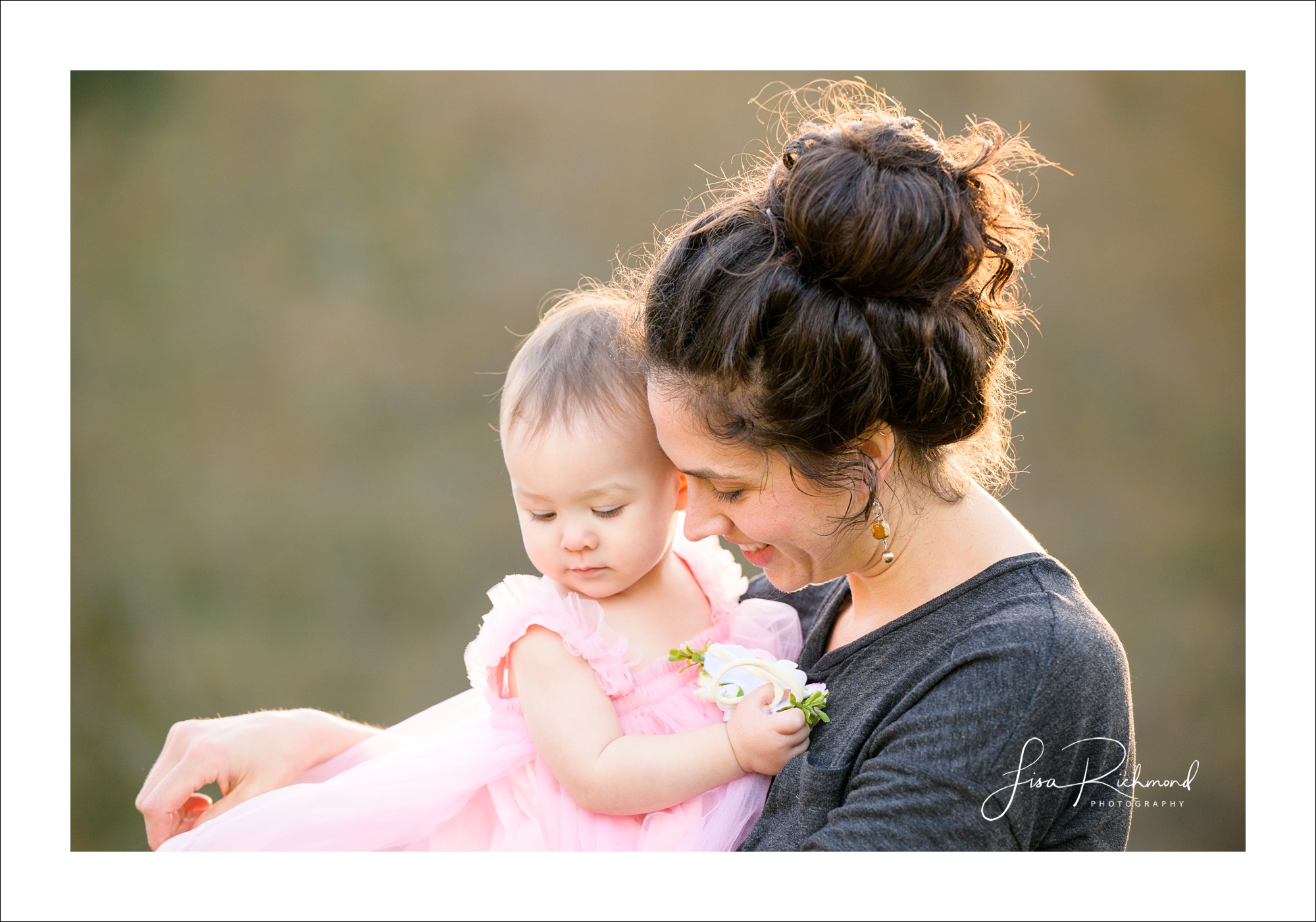 Elora Soleil is One- a family session with the Colbys