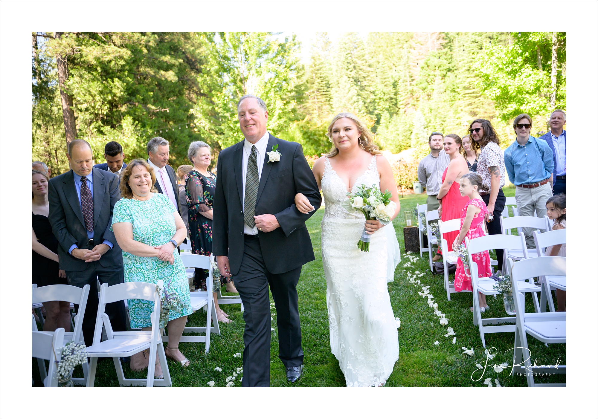 Lindsey and Adam <br> Silverthorn Meadows, Camino