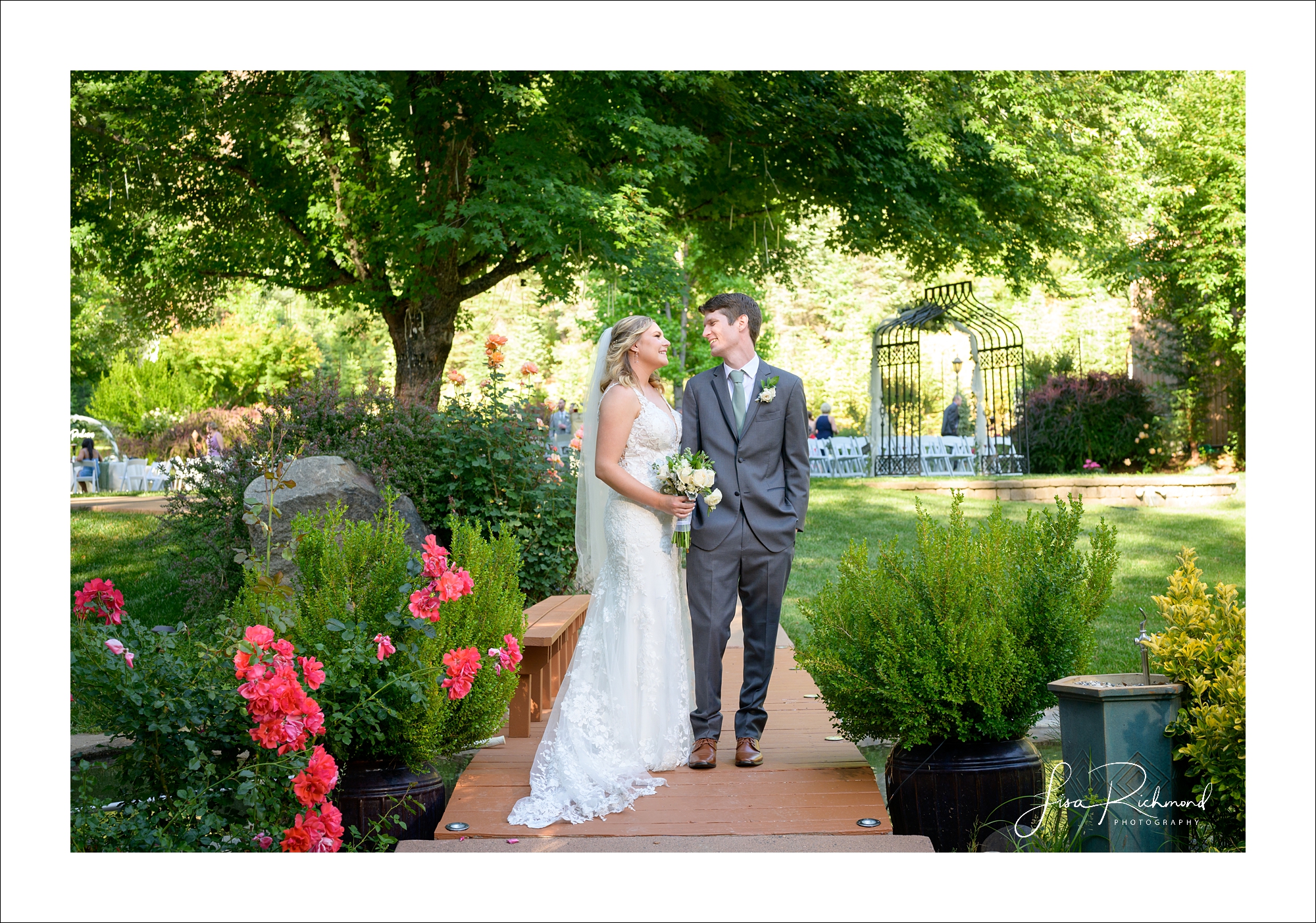 Lindsey and Adam <br> Silverthorn Meadows, Camino