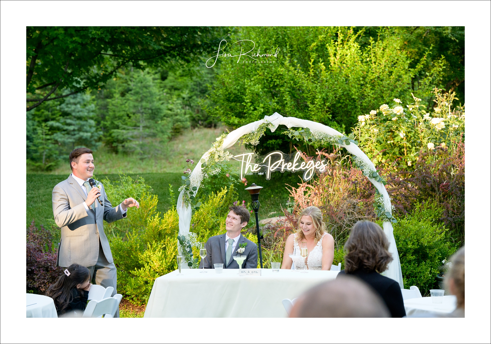 Lindsey and Adam <br> Silverthorn Meadows, Camino