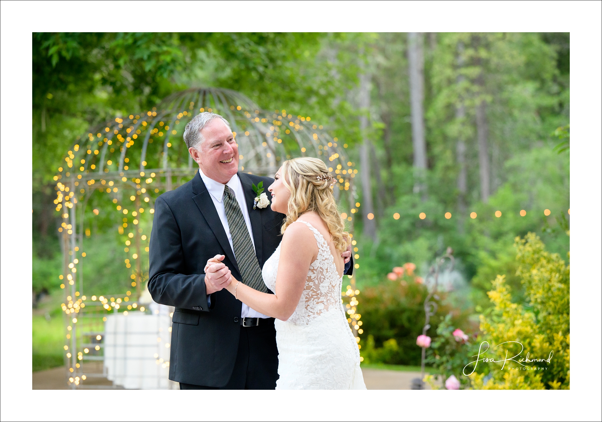 Lindsey and Adam <br> Silverthorn Meadows, Camino