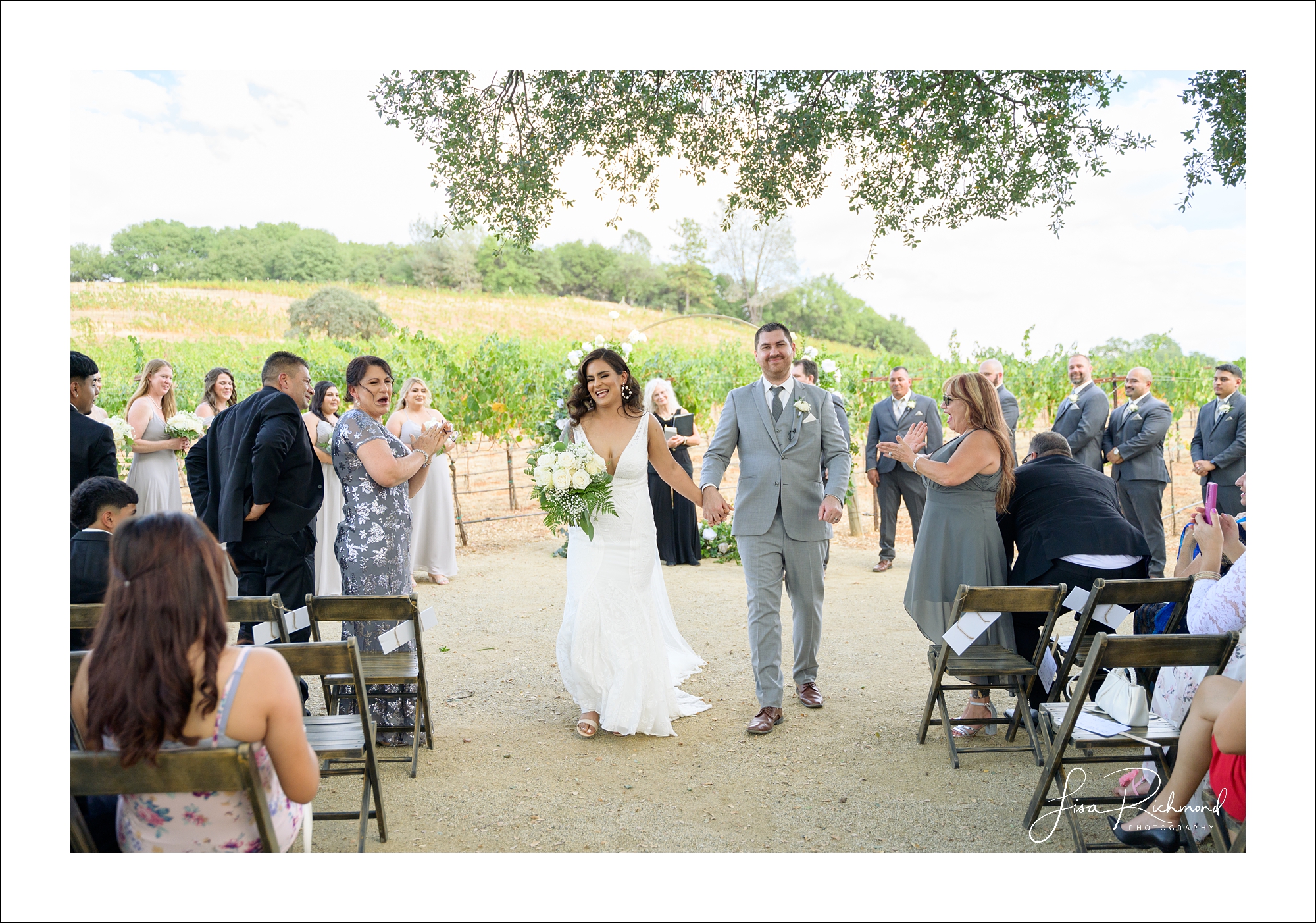 Jessica and Cory celebrate their wedding day at Black Oak Mountain Vineyards