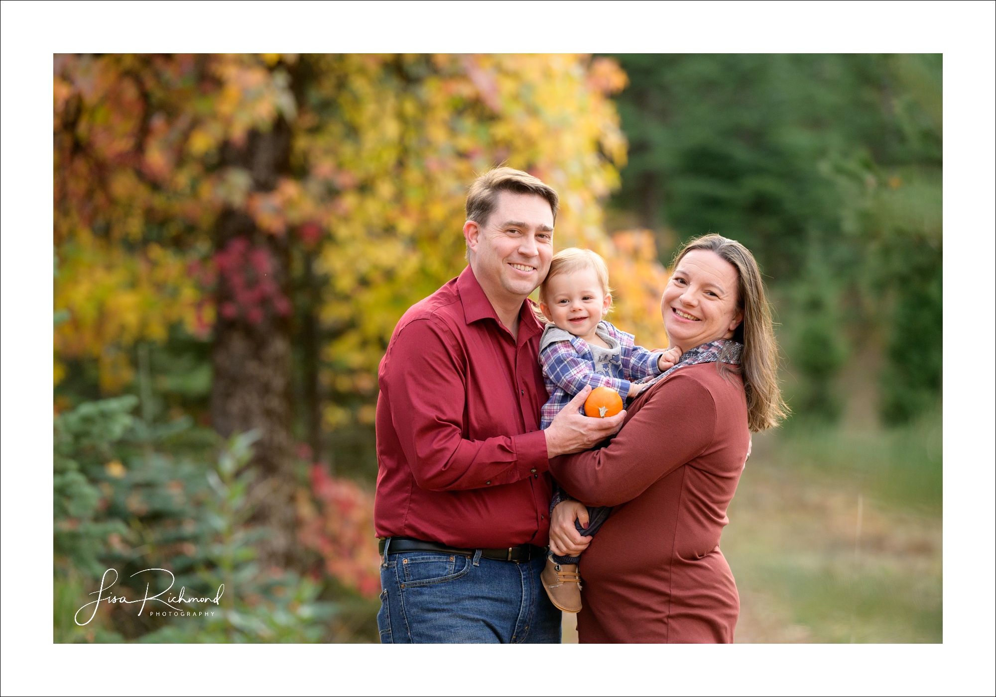 The Pollock&#8217;s family session in Apple Hill